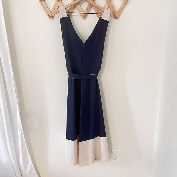 DKNY Colorblocked Belted Faux-Wrap Dress Navy Beige Size 16 - Picture 6 of 10